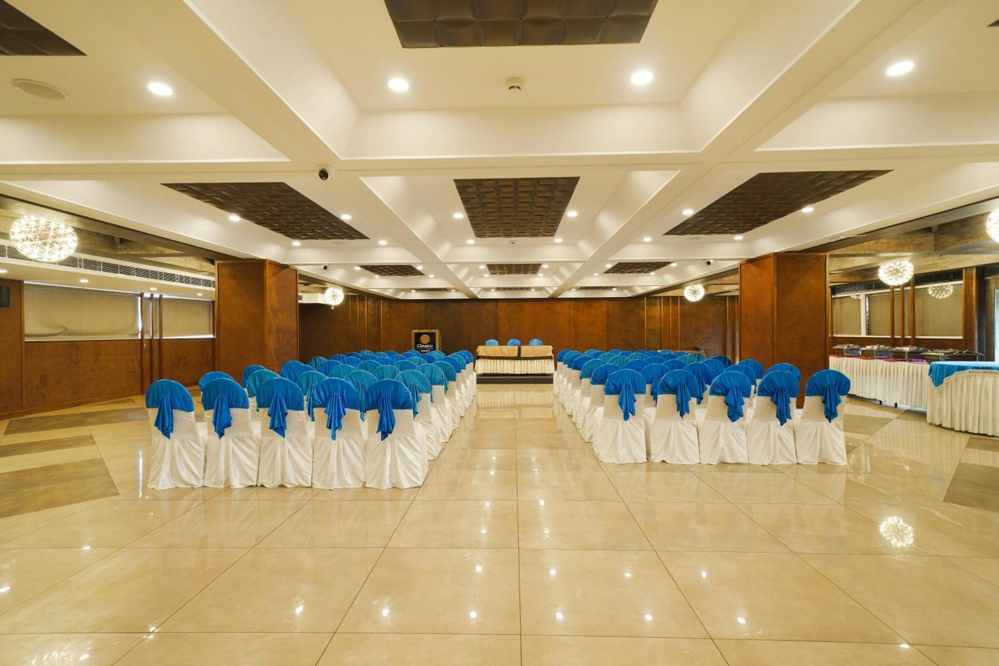 Classic Regency Alappuzha Bagian luar foto